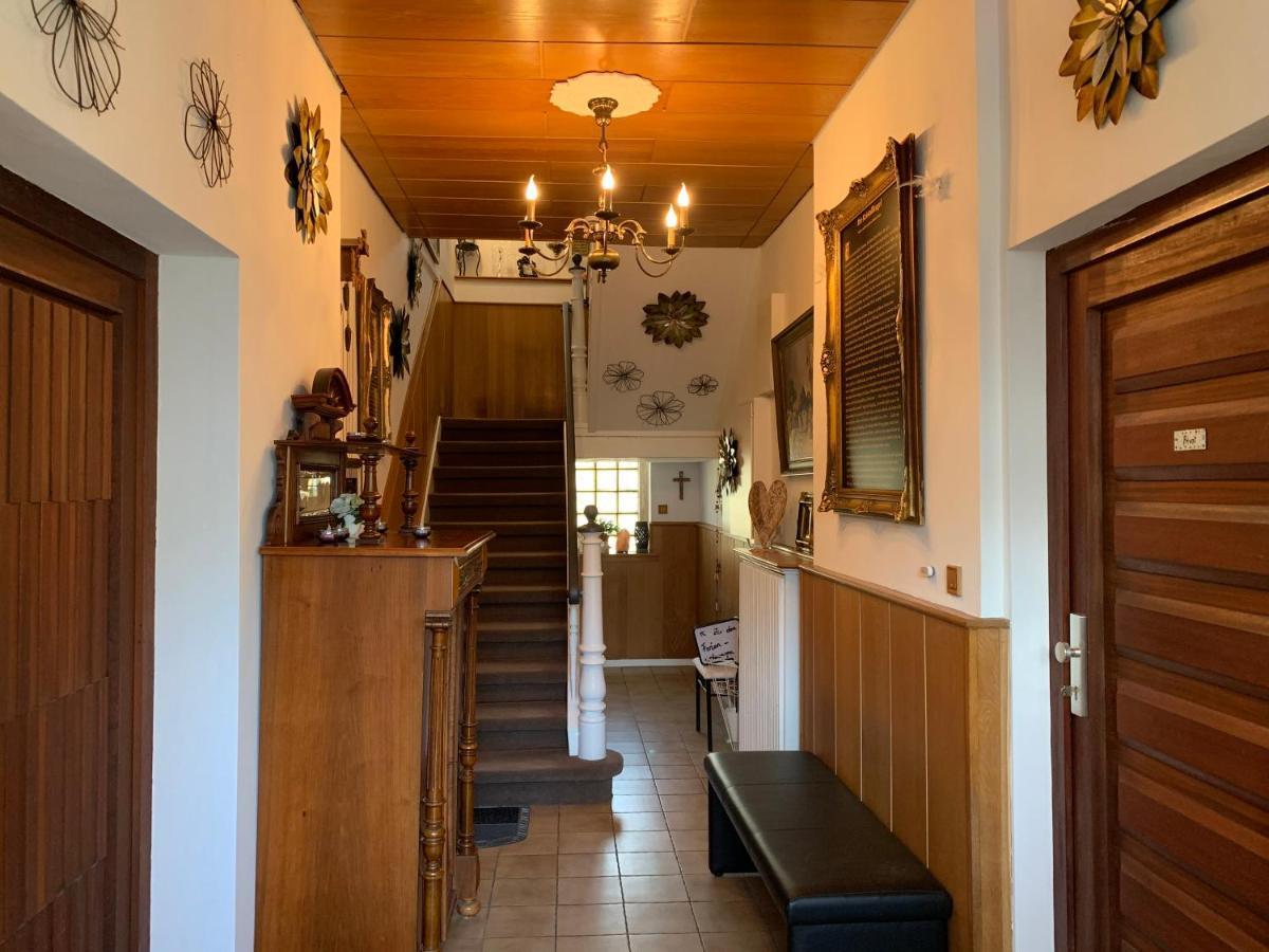 "An Der Lindenberganlage" Hotel Мелзунген Екстериор снимка